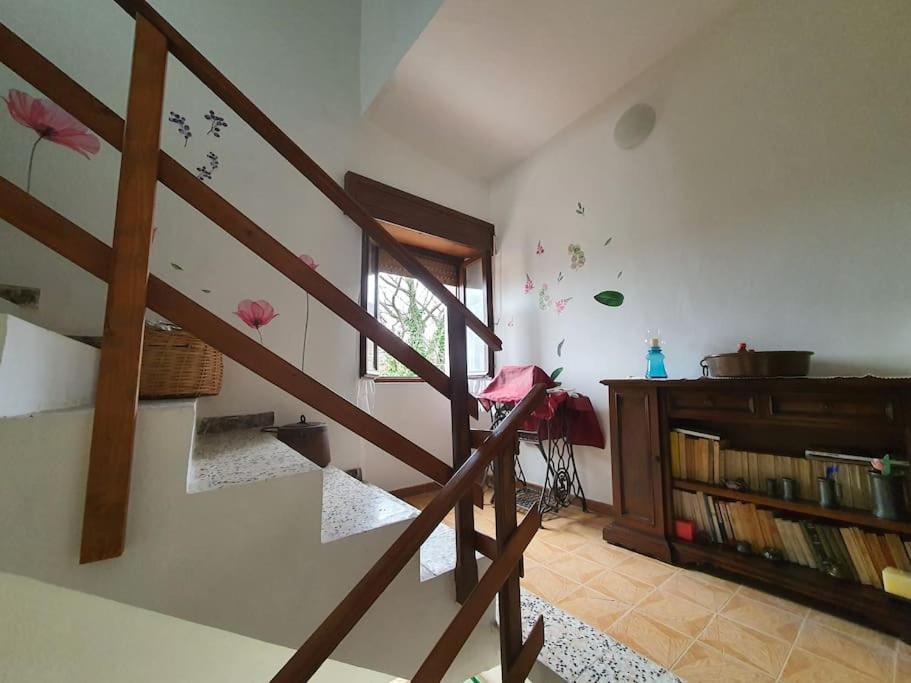 La Quiete Tra Le Montagne Apartment Apiro Bagian luar foto